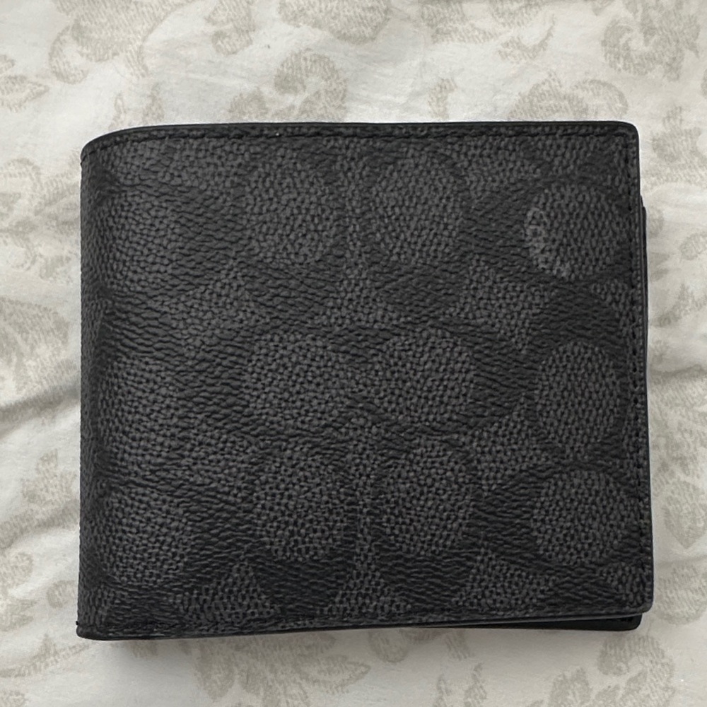Coach Male wallet - brand new with tags